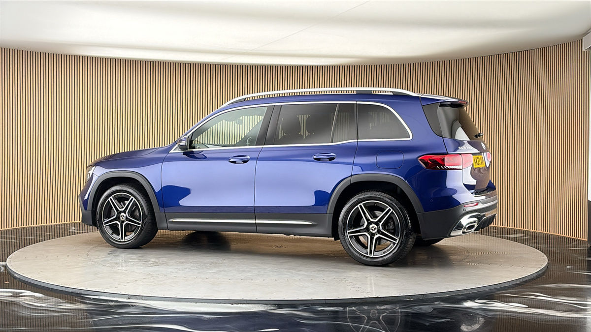 More views of Mercedes-Benz GLB