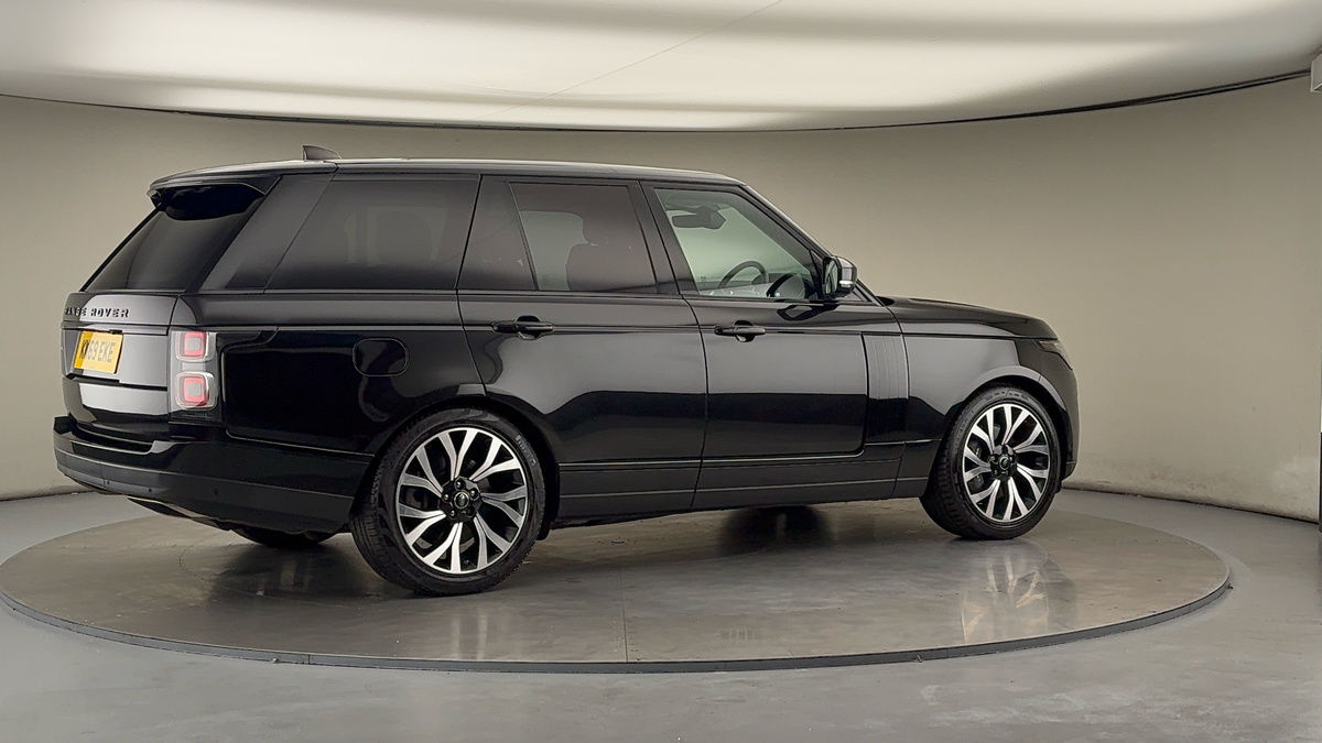 More views of Land Rover Range Rover