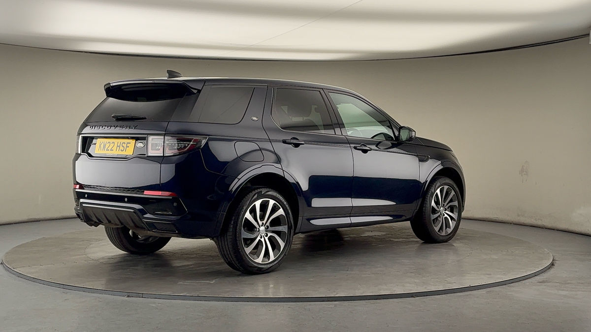 Land Rover Discovery Sport Image 21