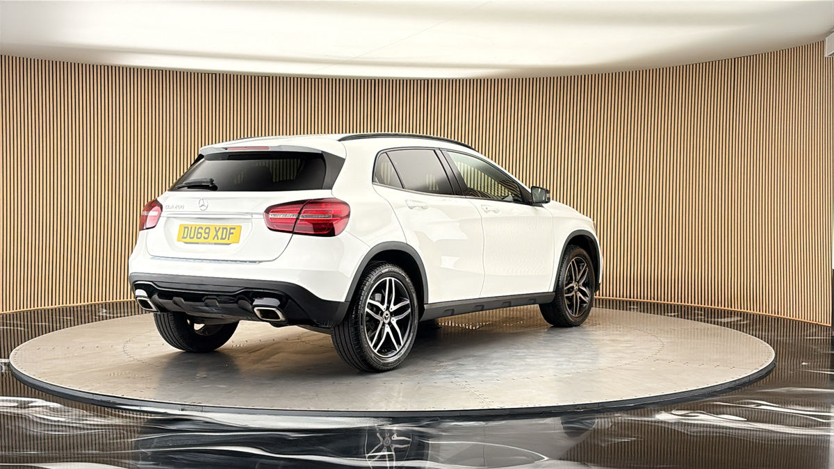 More views of Mercedes-Benz GLA