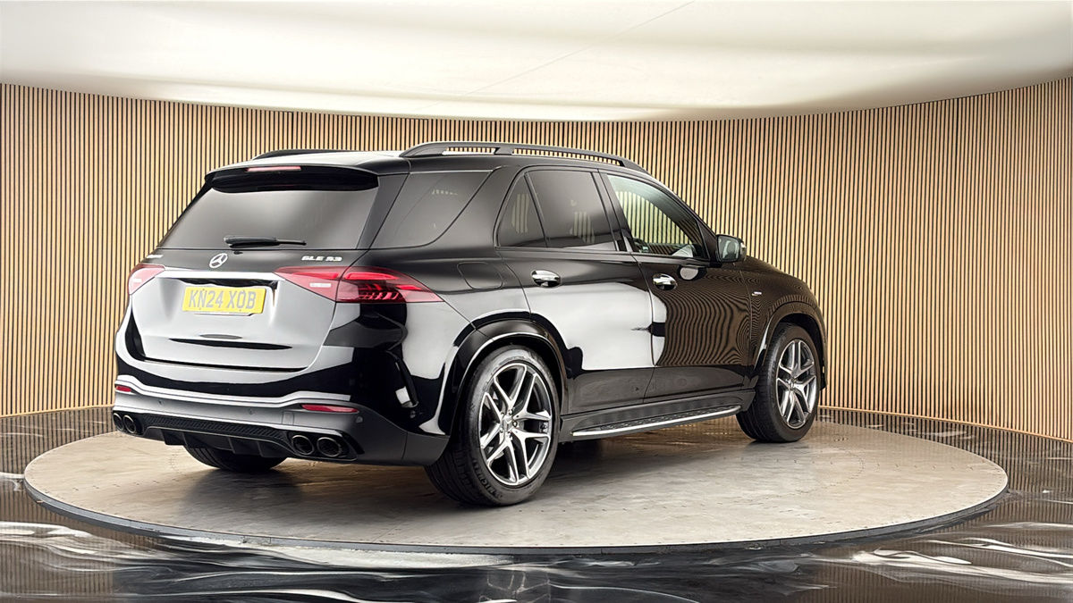 More views of Mercedes-Benz GLE