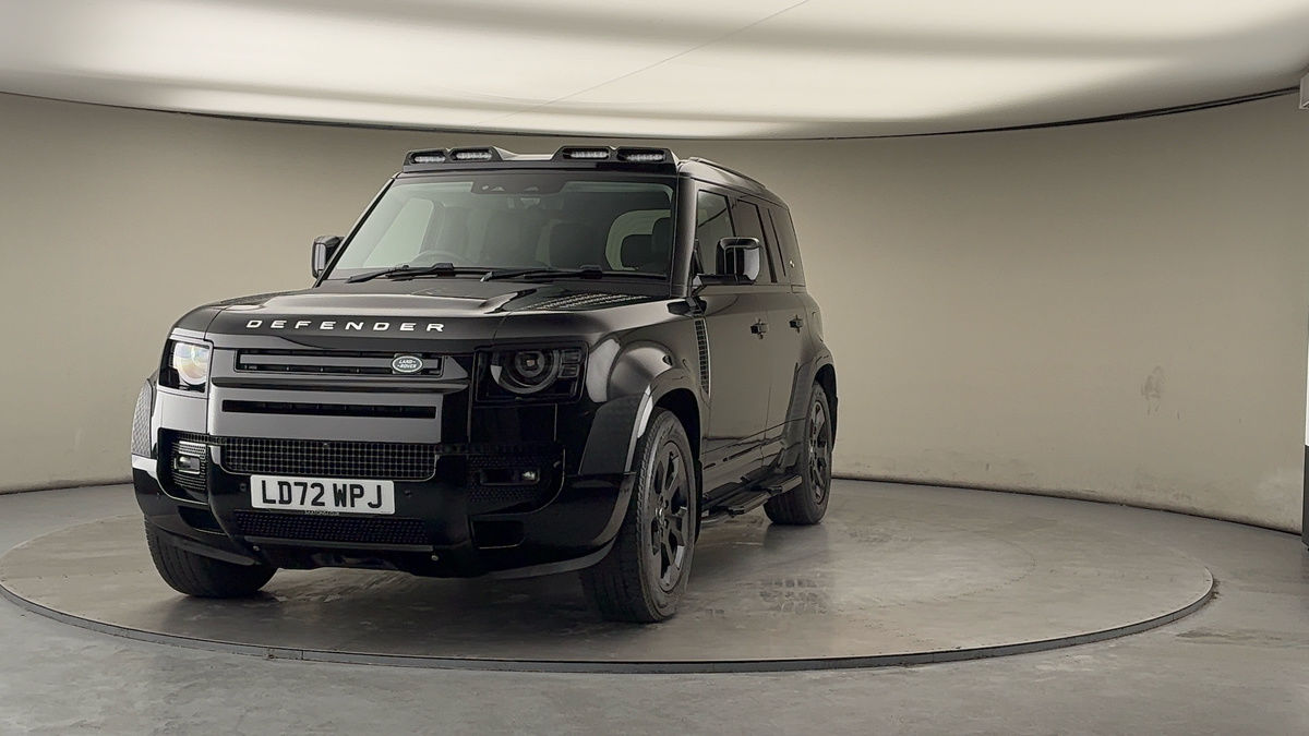 More views of Land Rover Defender 110