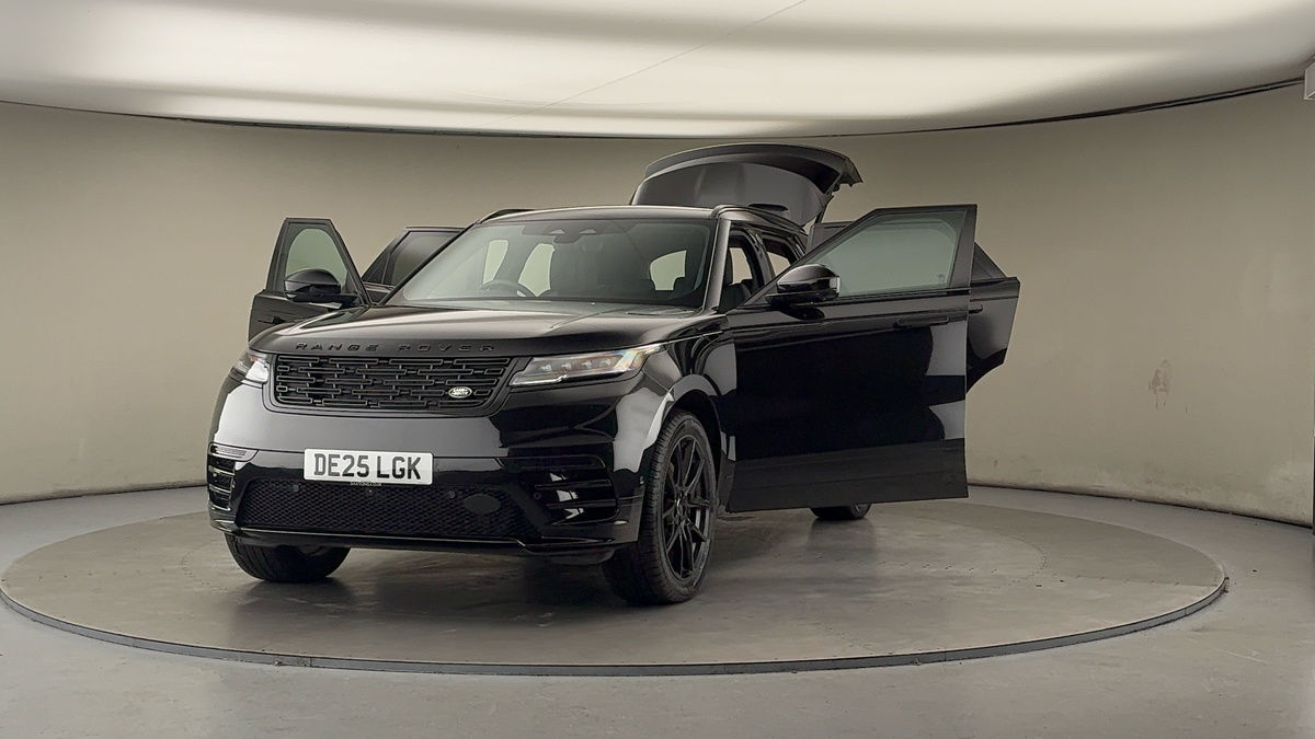 More views of Land Rover Range Rover Velar