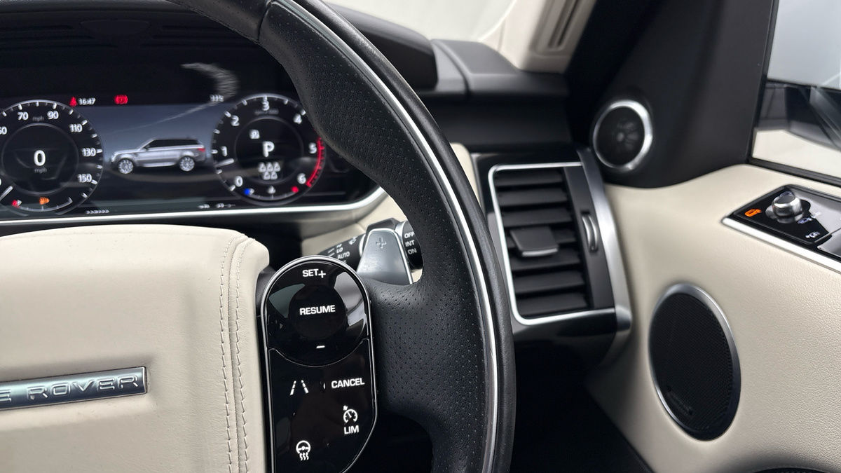 Land Rover Range Rover Sport Image 14