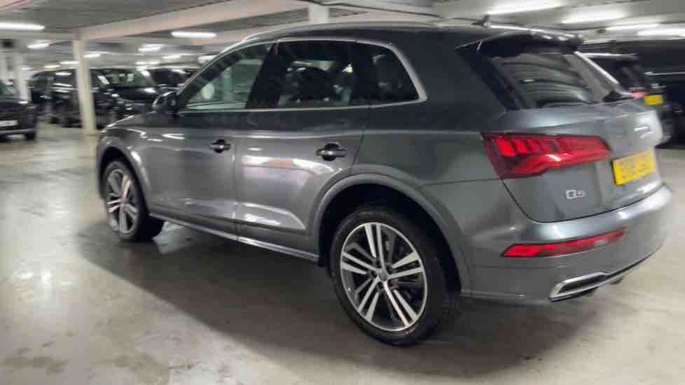 More views of Audi Q5