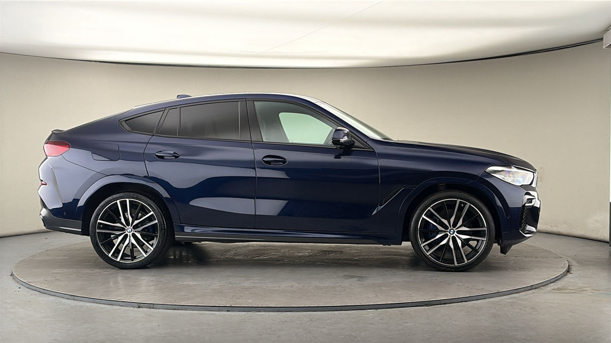 More views of BMW X6