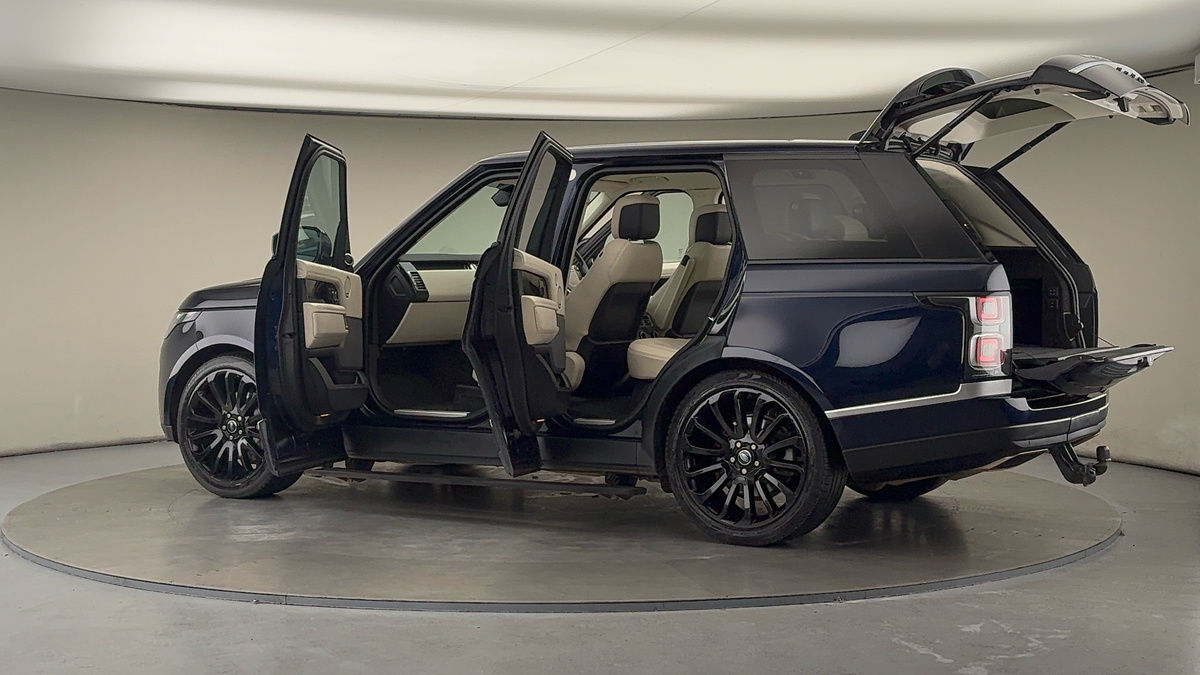 More views of Land Rover Range Rover