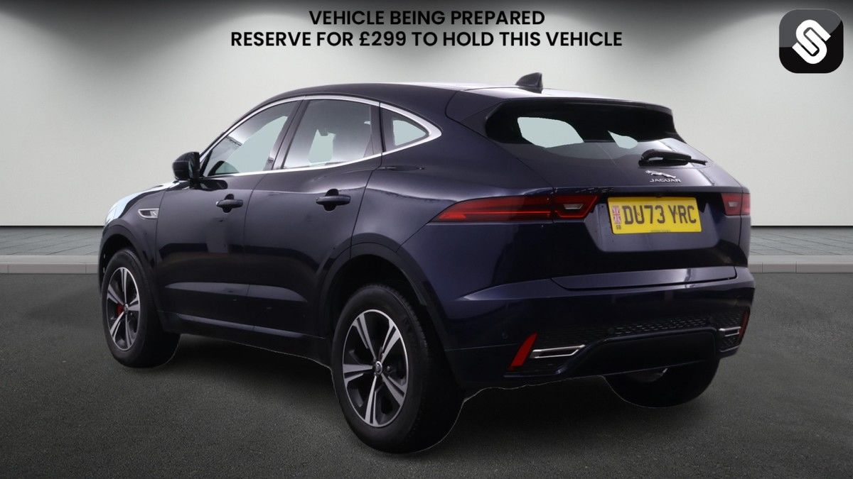 Jaguar E-PACE Image 3