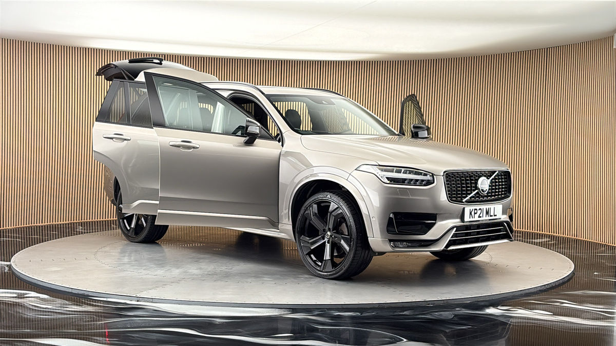 More views of Volvo XC90