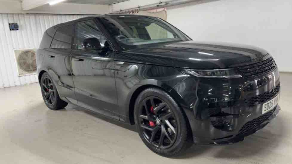 More views of Land Rover Range Rover Sport