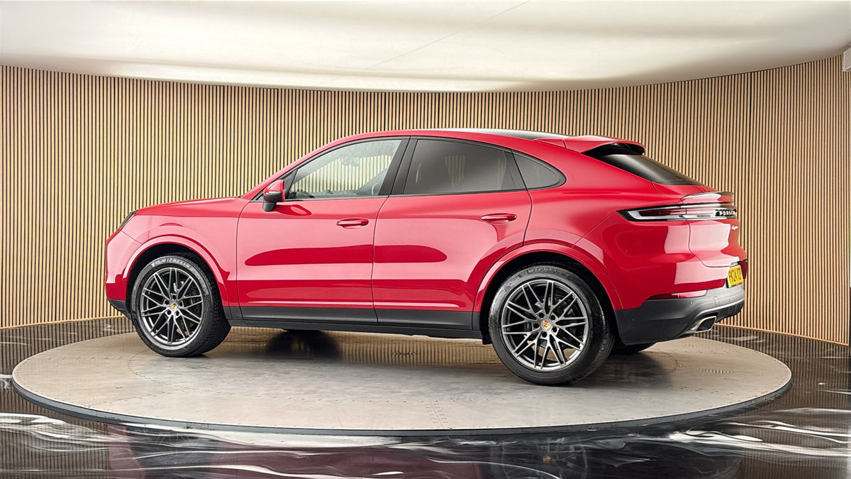 More views of Porsche Cayenne