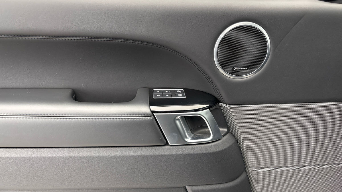 Land Rover Range Rover Sport Image 19