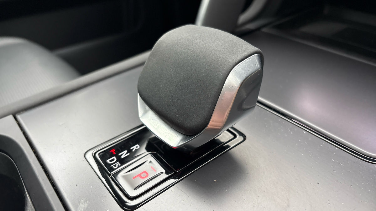 Land Rover Discovery Sport Image 27