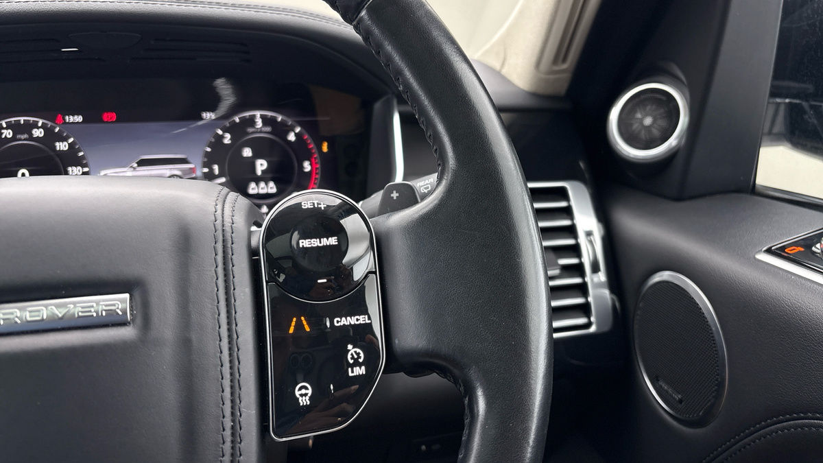 Land Rover Range Rover Image 14