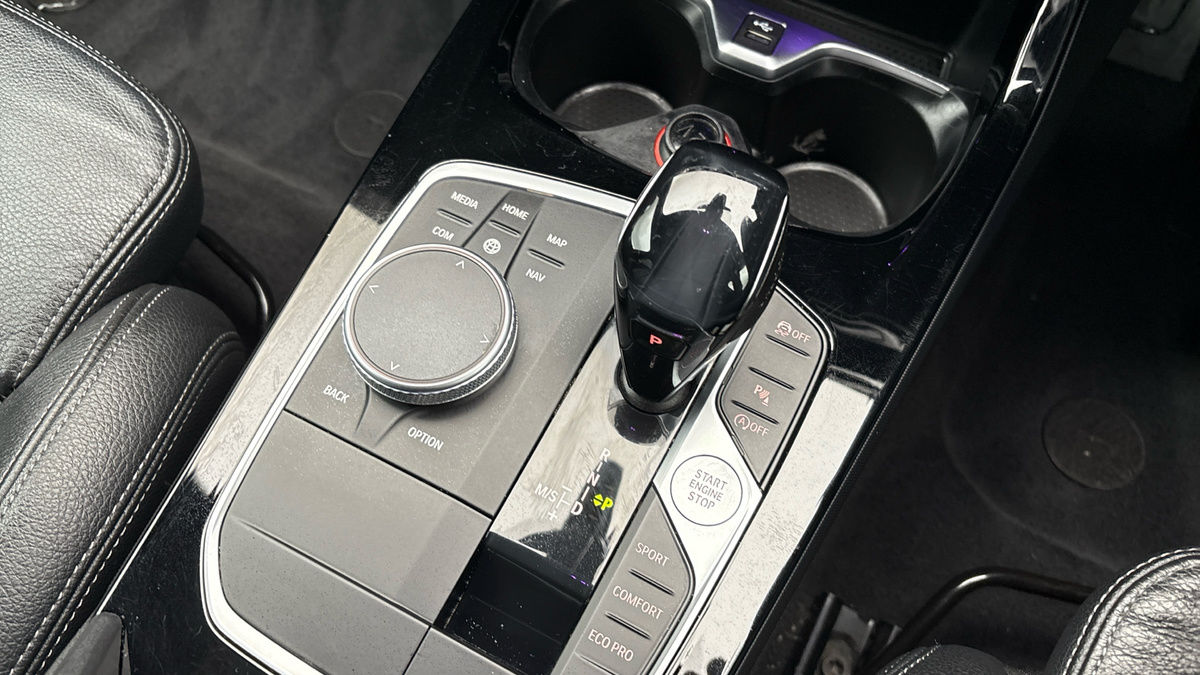 BMW 1 Series Image 6