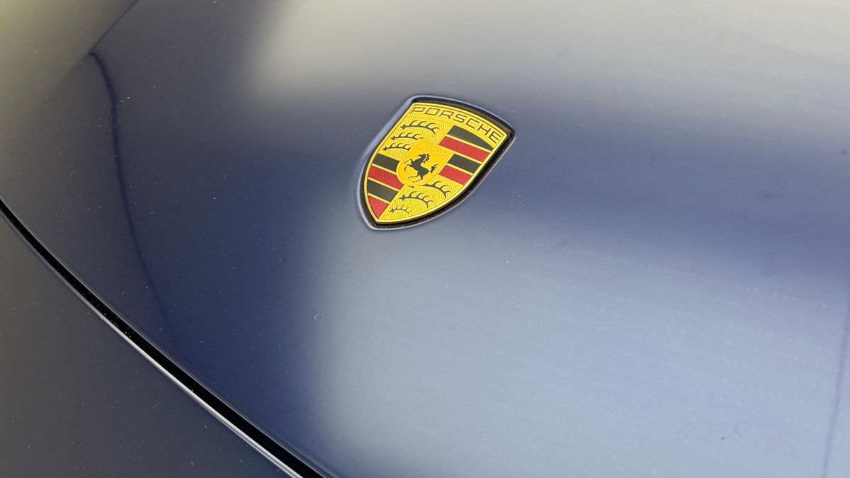 Porsche Taycan Image 24