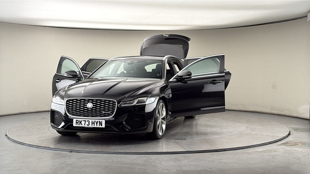 More views of Jaguar XF