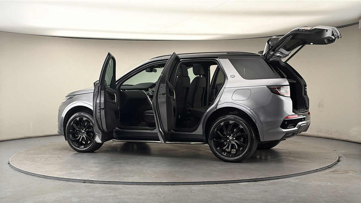 More views of Land Rover Discovery Sport