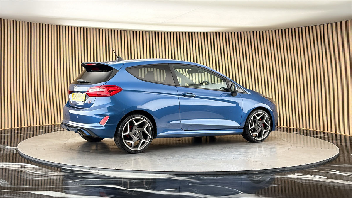 More views of Ford Fiesta