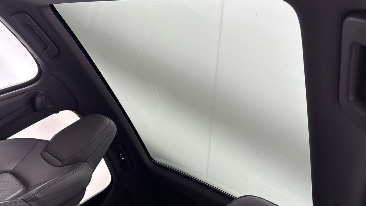 Porsche Cayenne Image 6