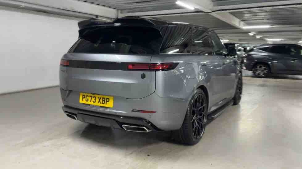 More views of Land Rover Range Rover Sport