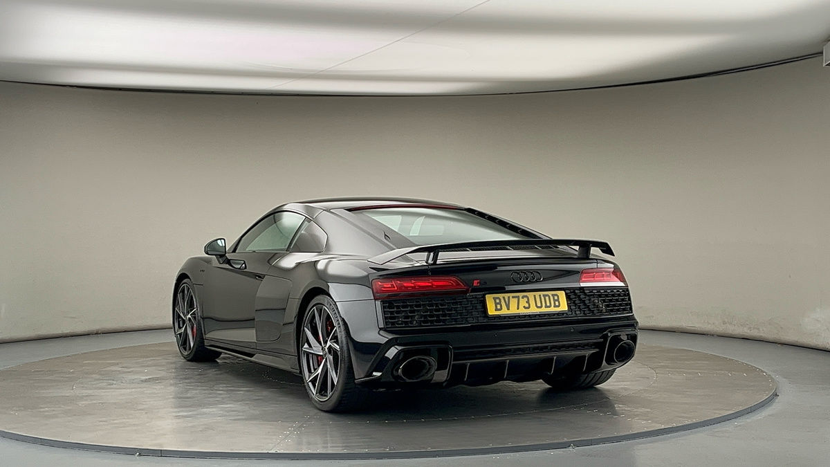 More views of Audi R8