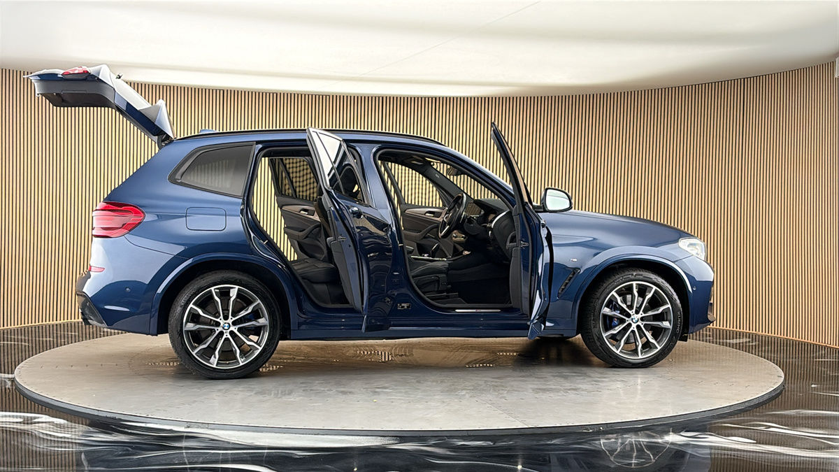 More views of BMW X3