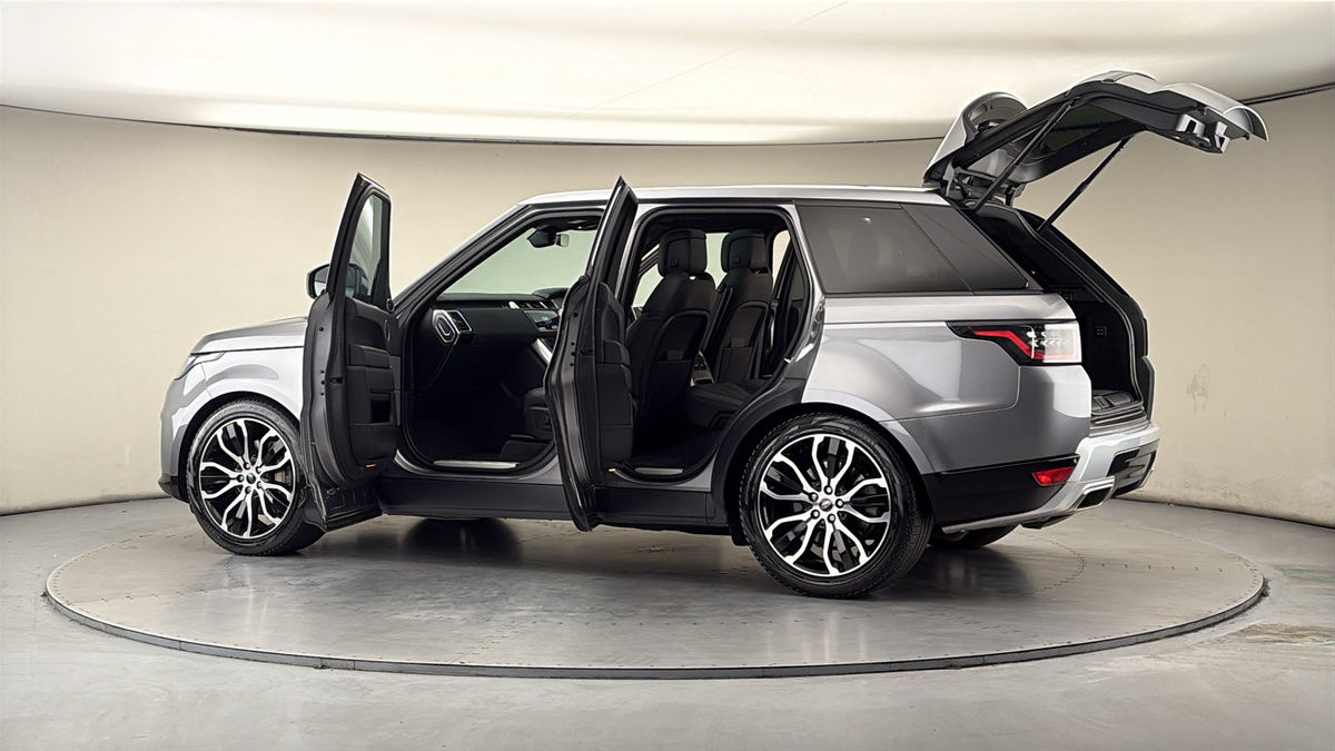 More views of Land Rover Range Rover Sport