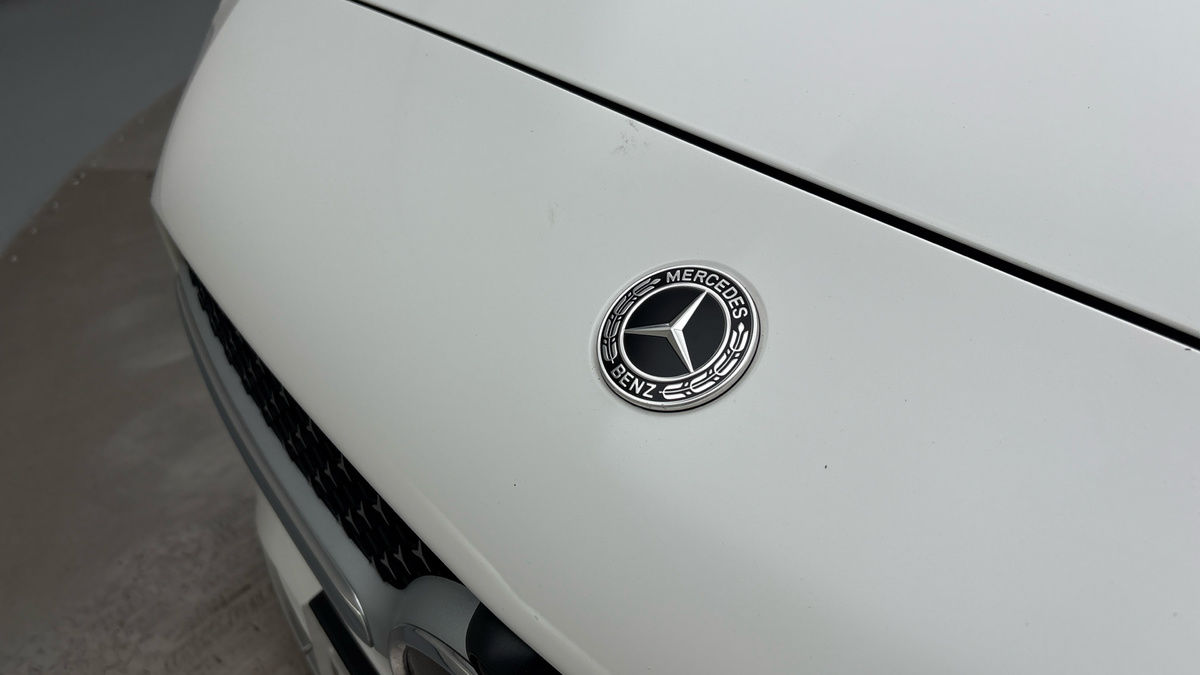 Mercedes-Benz C Class Image 24