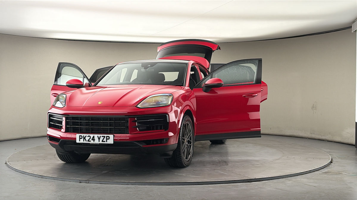 More views of Porsche Cayenne