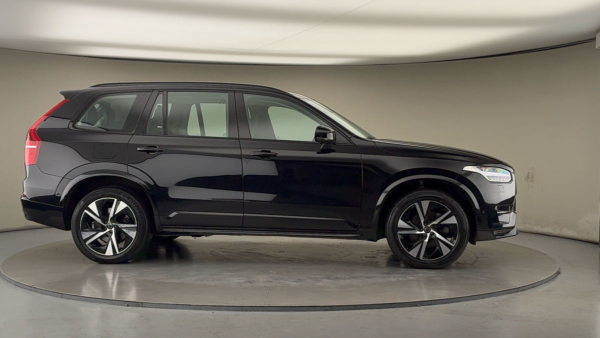More views of Volvo XC90