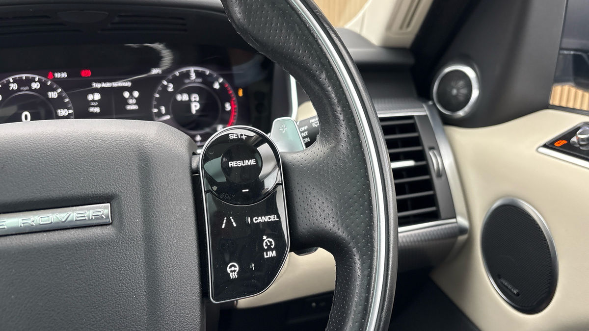 Land Rover Range Rover Sport Image 14