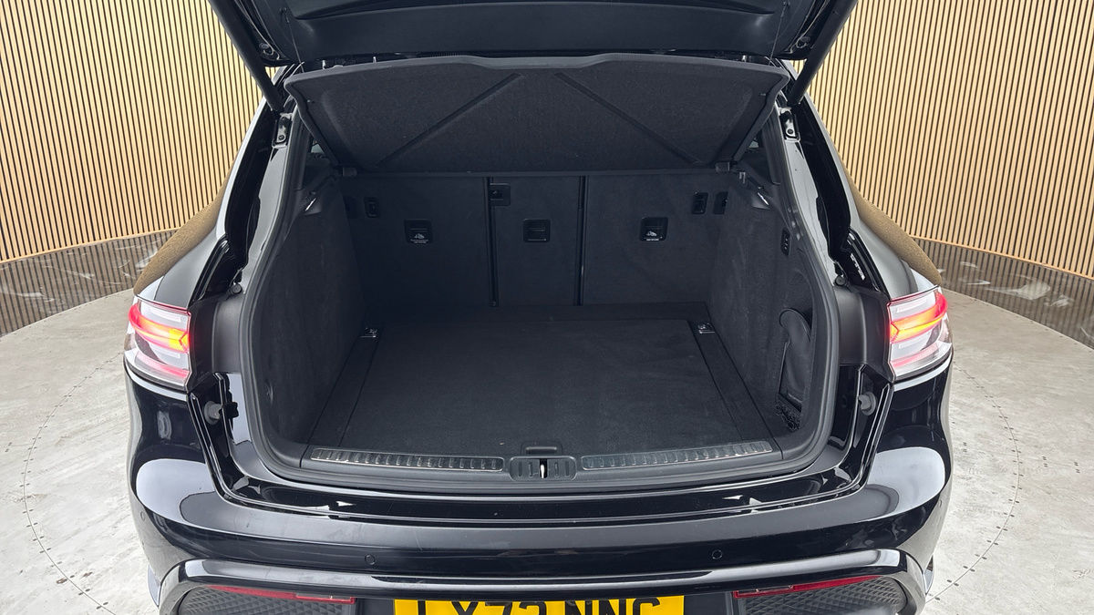 Porsche Macan Image 11