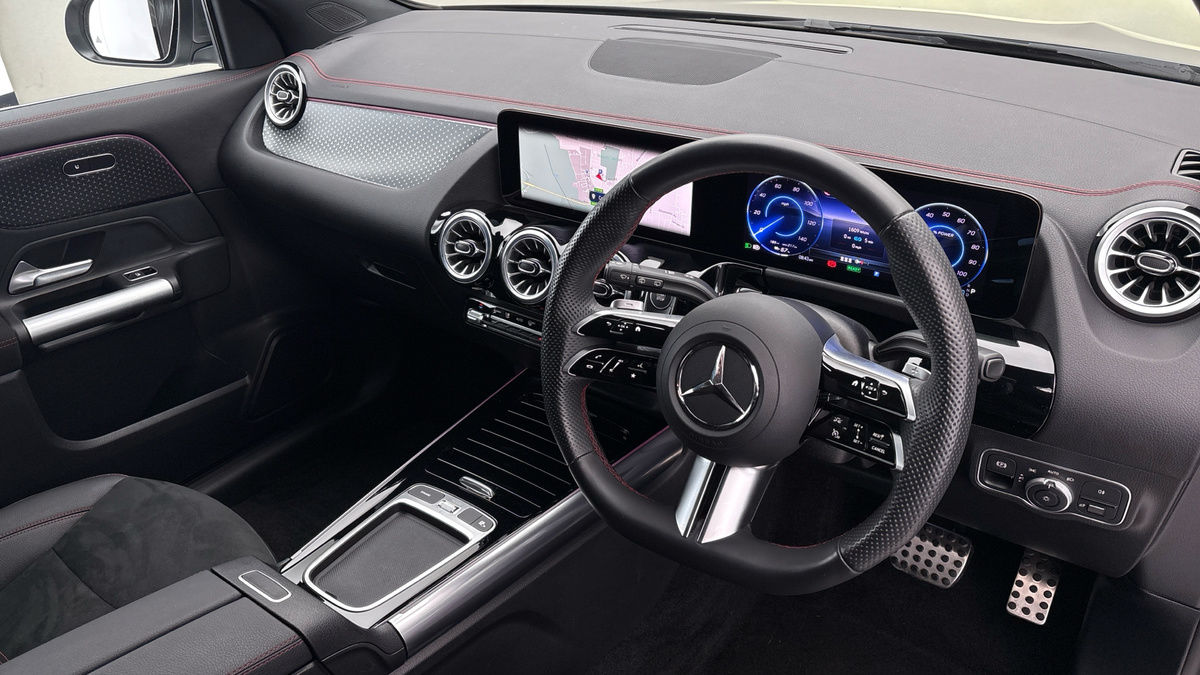 Mercedes-Benz EQA Image 5