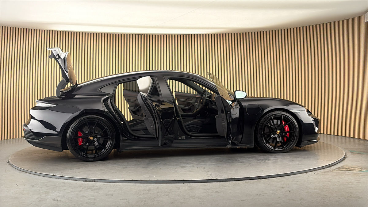 More views of Porsche Taycan