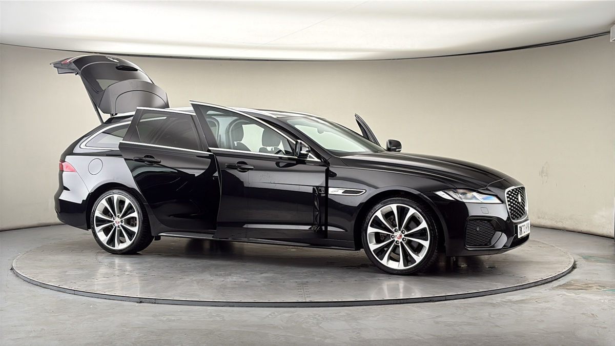 More views of Jaguar XF