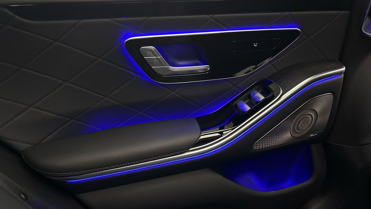 Mercedes-Benz S Class Image 30