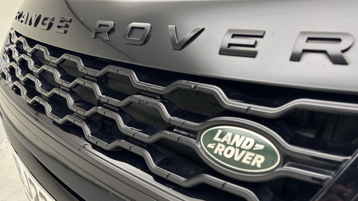 Land Rover Range Rover Evoque Image 24