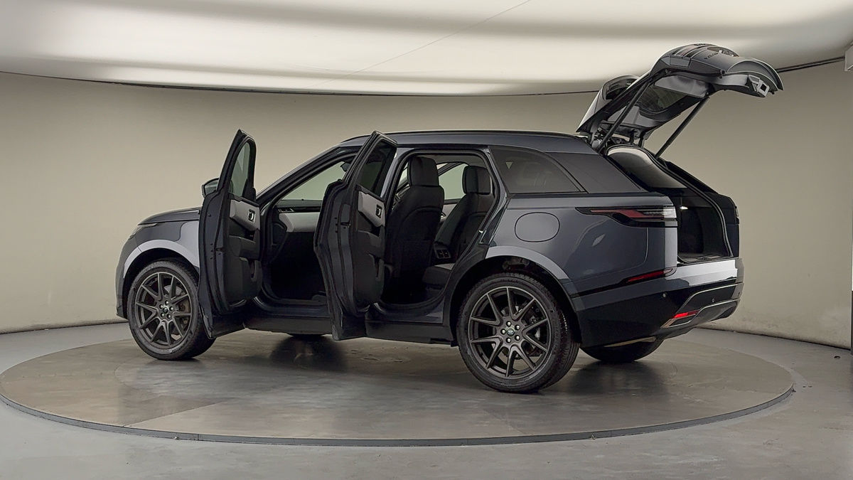 More views of Land Rover Range Rover Velar