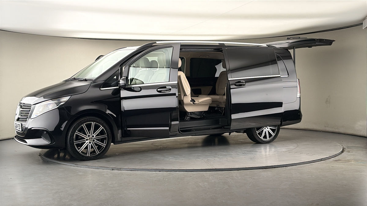 More views of Mercedes-Benz V Class