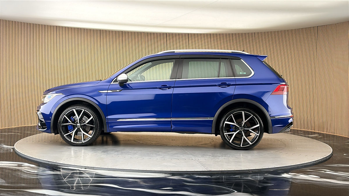 More views of Volkswagen Tiguan