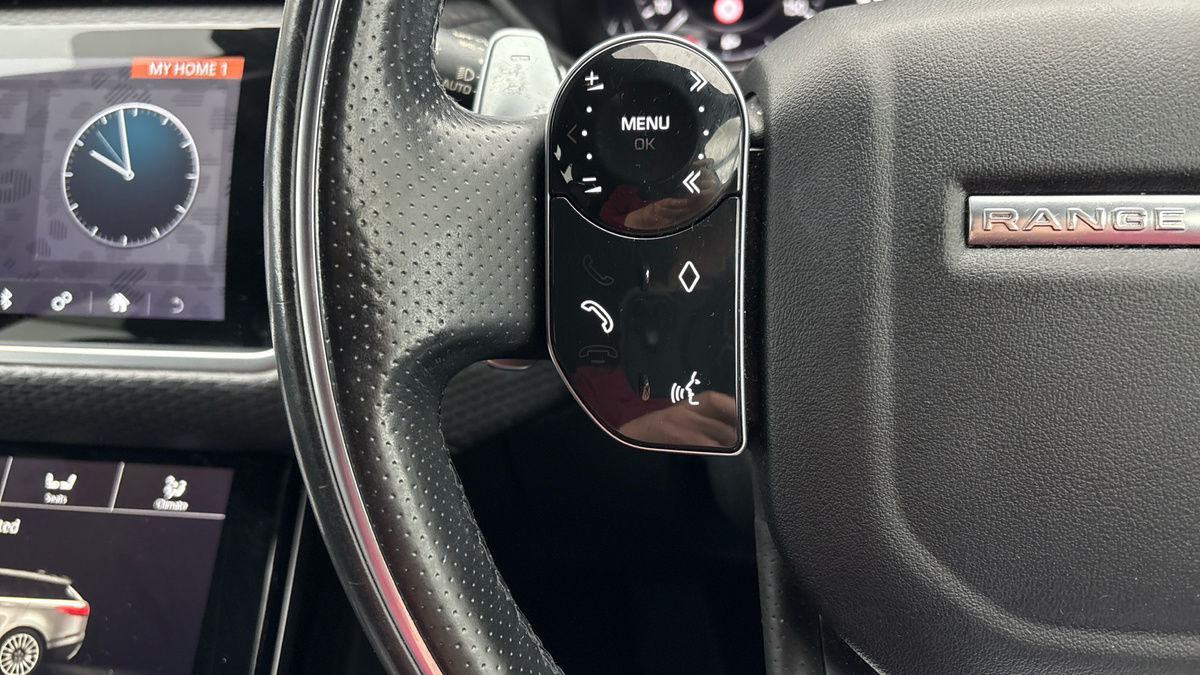 Land Rover Range Rover Velar Image 13