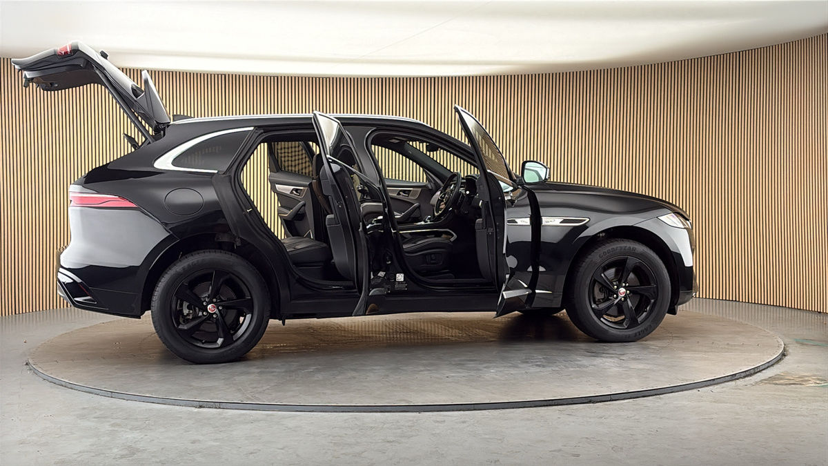 More views of Jaguar F-PACE