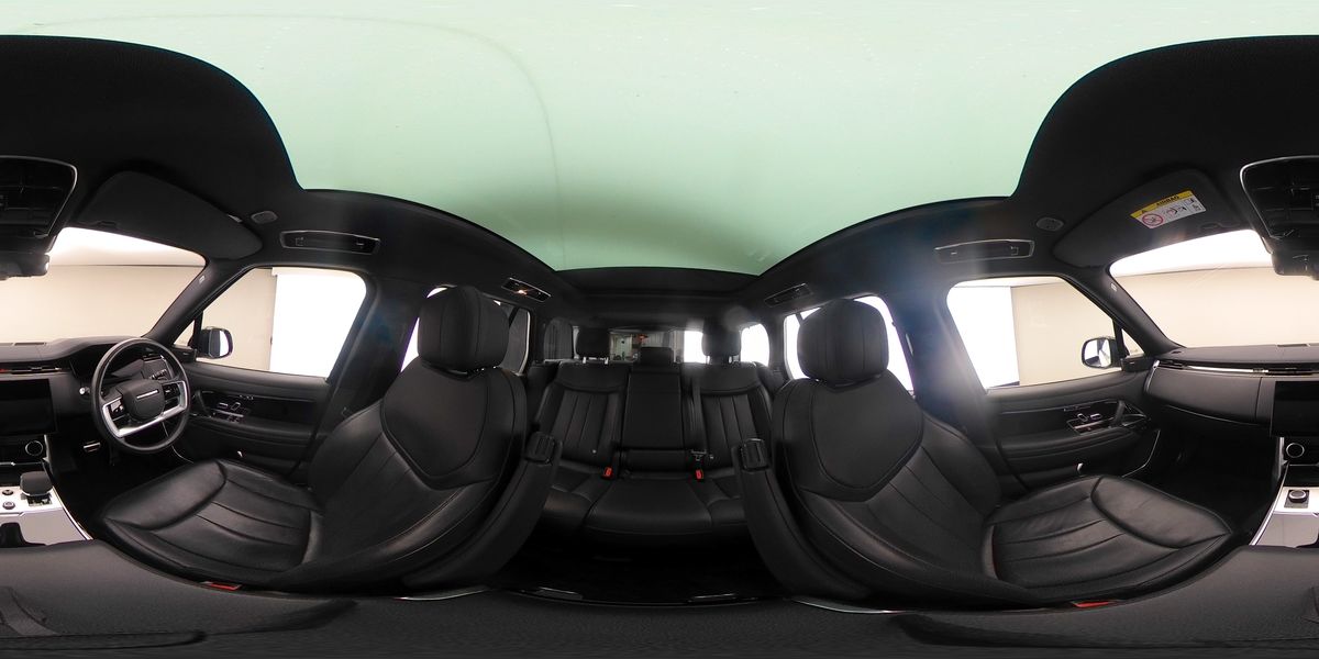 More views of Land Rover Range Rover
