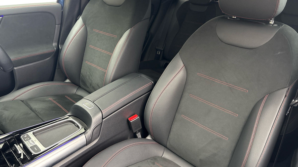 Mercedes-Benz GLA Image 7