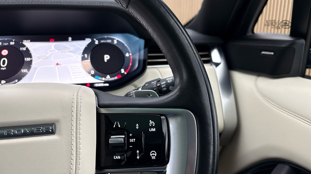 Land Rover Range Rover Image 14