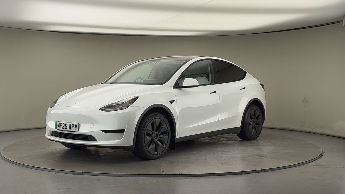 Tesla Model Y Image 20