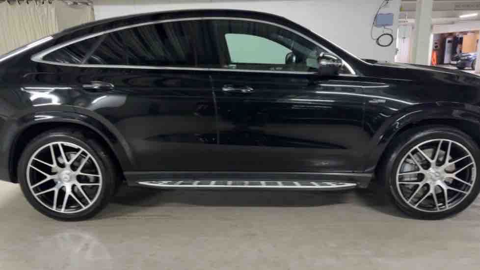 More views of Mercedes-Benz GLE