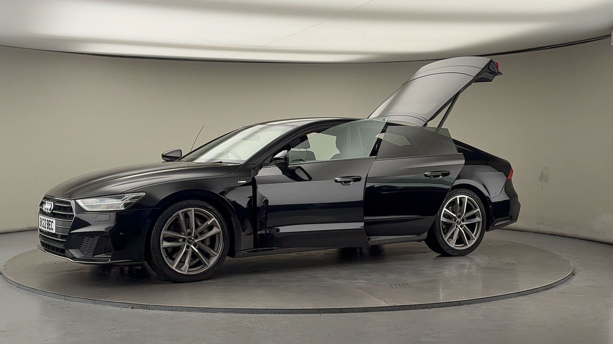 More views of Audi A7