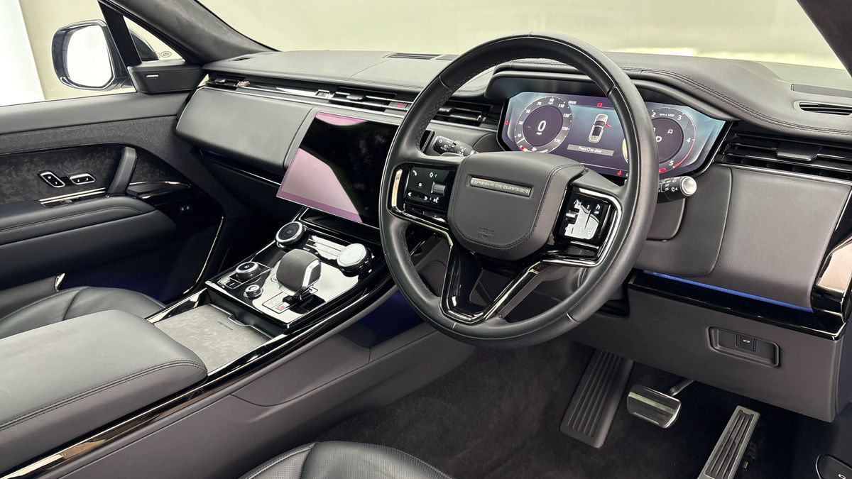 Land Rover Range Rover Sport Image 5